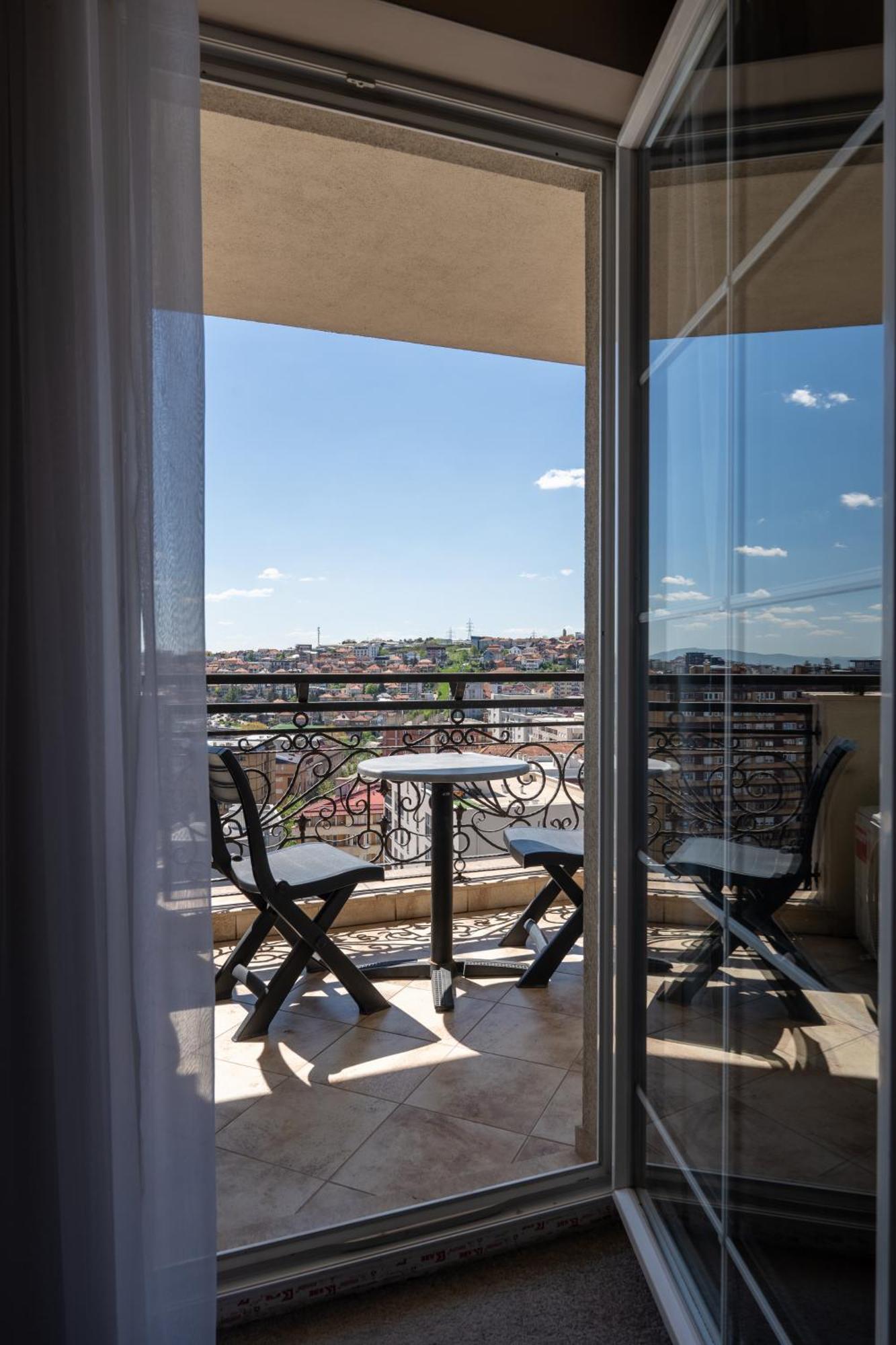 Downtown Apartments Pristina Kültér fotó